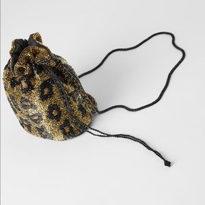 NWT ZARA BEADED BUCKET BAG